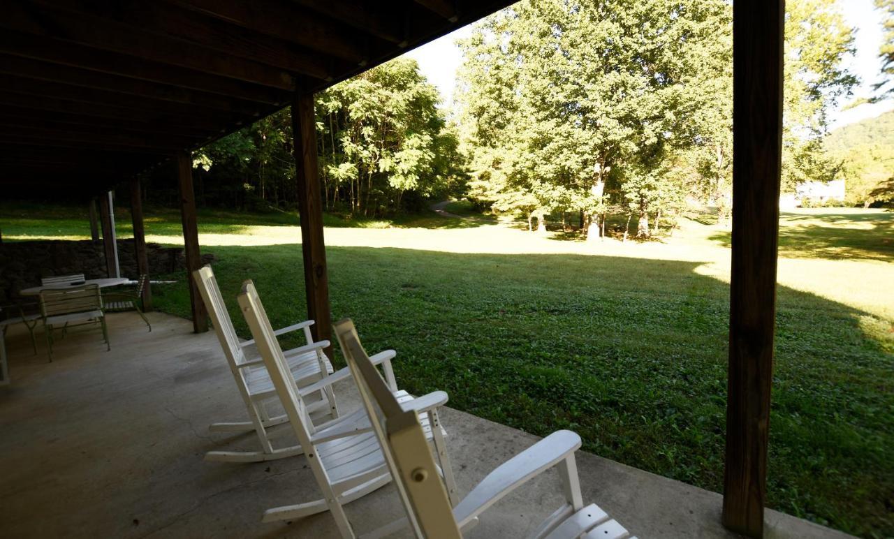 Graves Mountain Farm & Lodges Syria Экстерьер фото