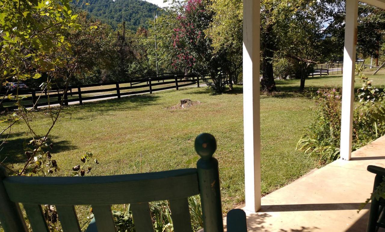 Graves Mountain Farm & Lodges Syria Экстерьер фото
