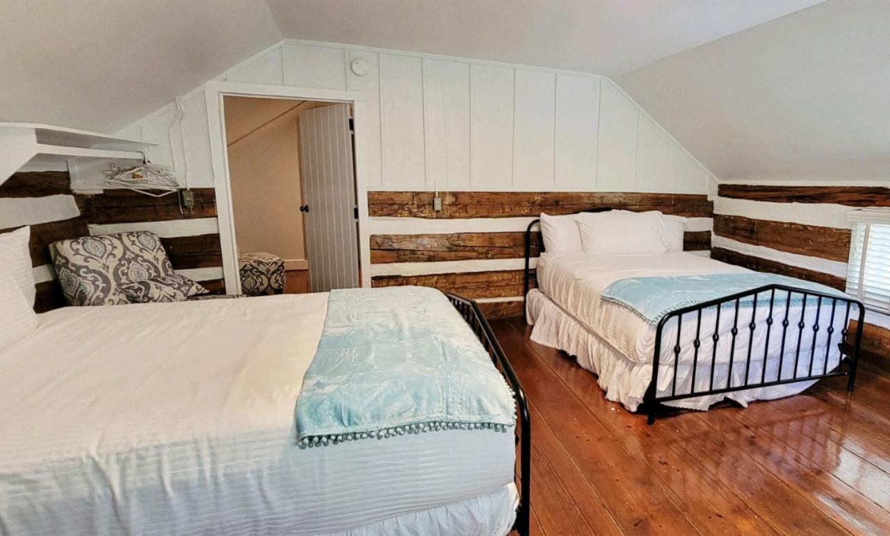 Graves Mountain Farm & Lodges Syria Экстерьер фото