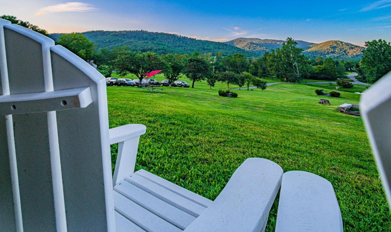 Graves Mountain Farm & Lodges Syria Экстерьер фото